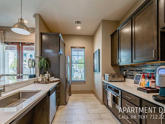 4th image of 6136 Lago Mar Blvd #2753