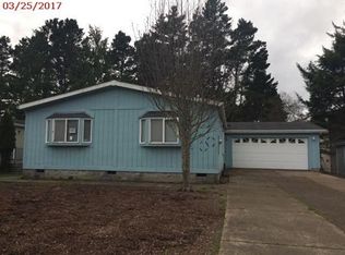 211 SE Anchor Ave, Depoe Bay, OR 97341