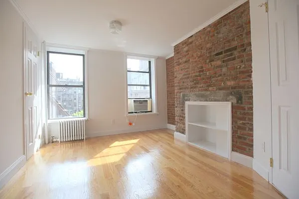 Rented by Compass | media 10