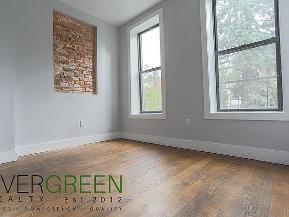 5th image of 1386 Putnam Ave APT 3R