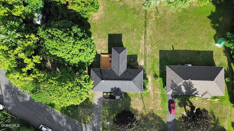 2nd image of 19 Weed Road