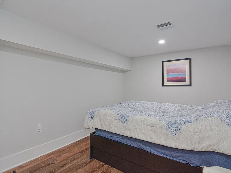 10 Grant St #1 — Photo 56