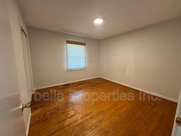 1713 Seward Dr — Photo 26