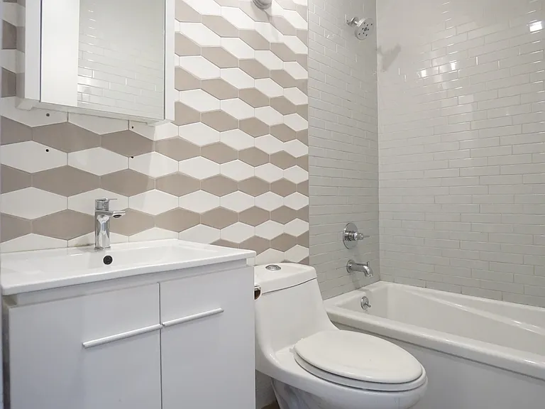 1582 Prospect Pl #3F — Photo 8