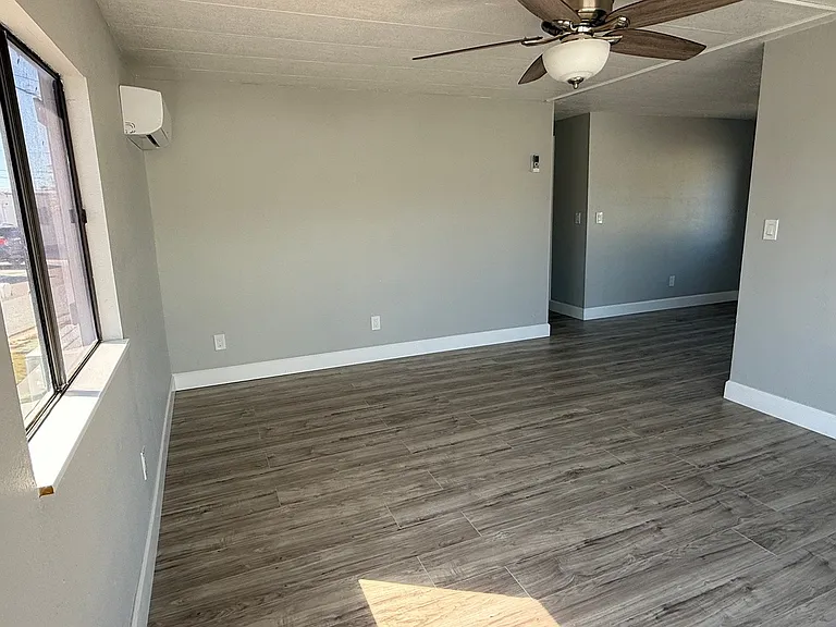 1375 Pasadena Ave S #201 — Photo 15