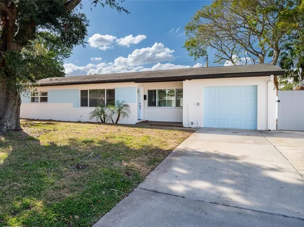 8462 8th Way N, Saint Petersburg, FL 33702