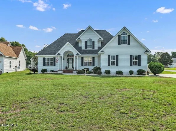 300 Oyster Cut, Newport, NC 28570