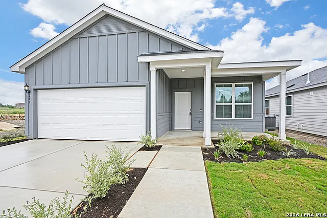 261 Elk Ave