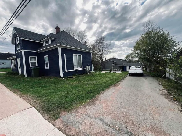 43 Woodleigh Dr, Kensington, PE C0B 1M0