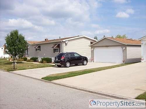 1st image of 22931 S Balmoral Dr