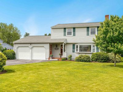 12 Columbine Drive, Nashua, NH, 03063