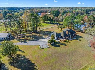 85 Midway Rd, Union Grove, AL 35175