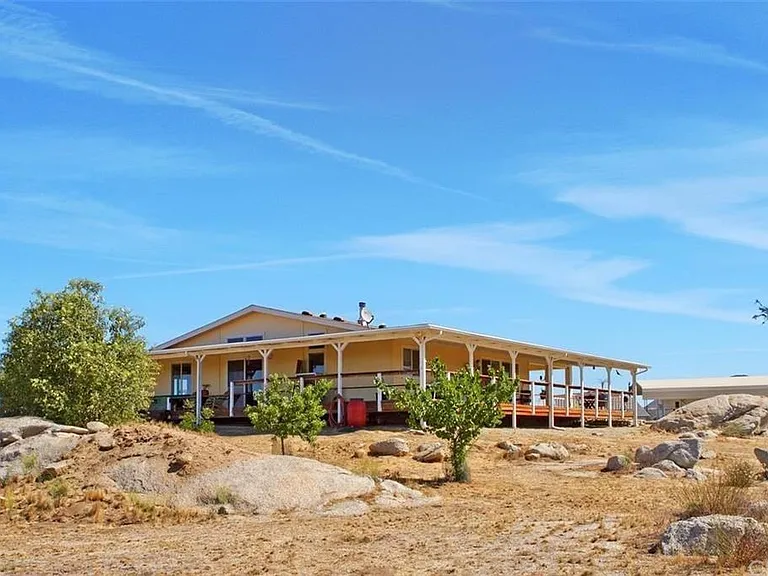 35323 Five Mile Creek Rd — Photo 1