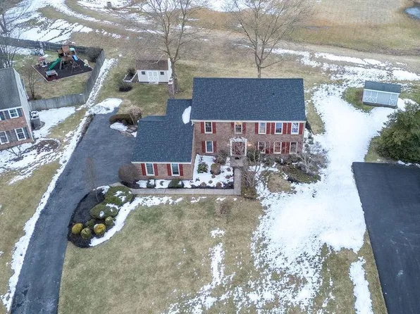 1363 Lexington Dr, Yardley, PA 19067