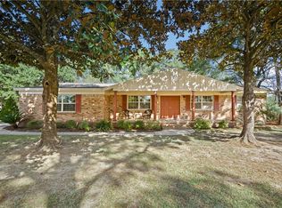 4525 Brentwood Dr, Mobile, AL 36619