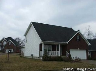 3906 Chesley Martin Dr, Jeffersontown, KY 40299