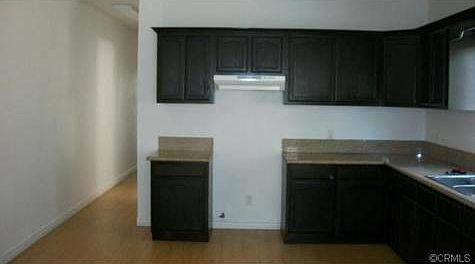 4th image of 3132 Dobinson St
