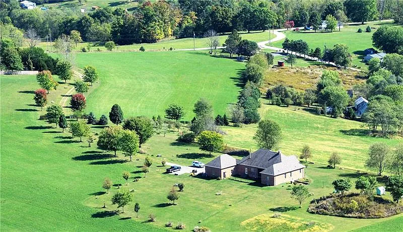 300 Wotring Rd photo 1