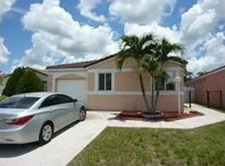 14241 SW 172nd Ter, Miami, FL 33177