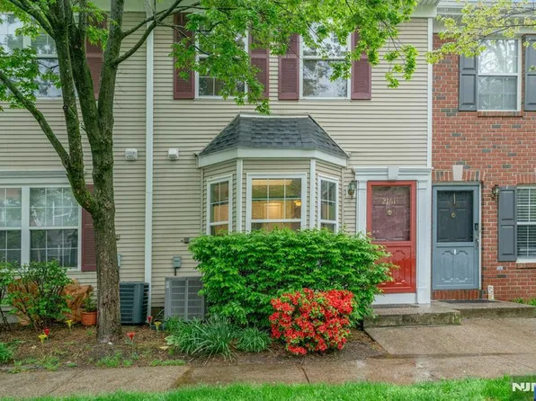 2161 Jordan Ct, Mahwah, NJ 07430