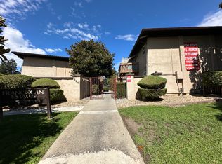 320 Franciscan Ct APT 11, Fremont, CA 94539