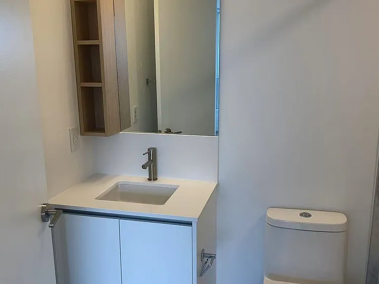 1100 Sheppard Ave W #818 — Photo 4