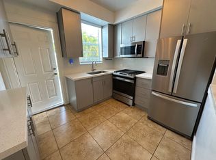 411 SW 19th St #1, Fort Lauderdale, FL 33315
