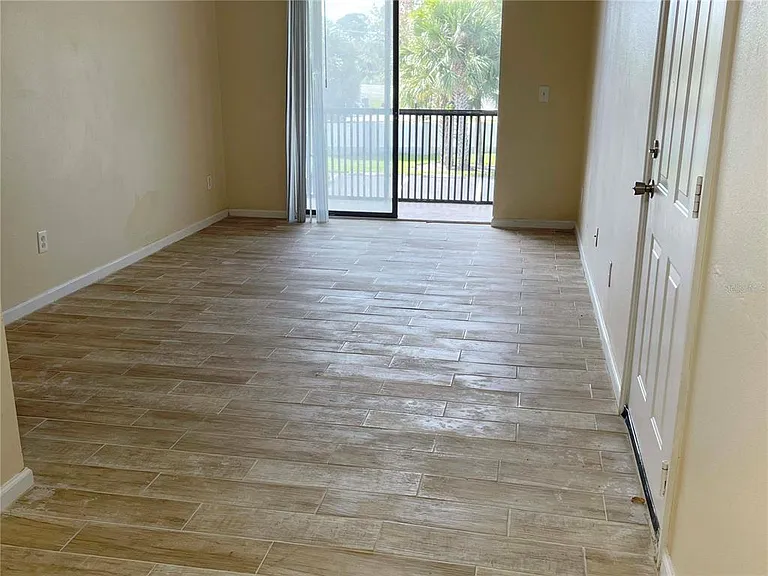 1122 S Pine Ridge Cir #1122 — Photo 15