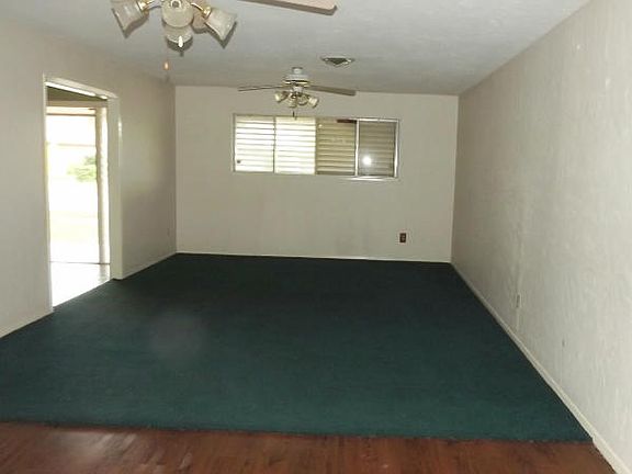 5th image of 762 Monette Dr