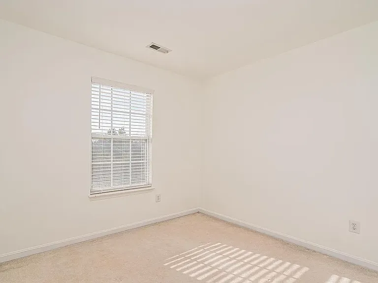 2507 James Maury Dr — Photo 25