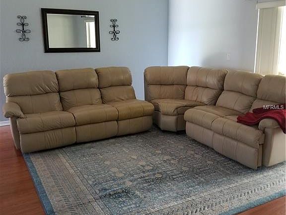 4th image of 10932 Claverton Ave