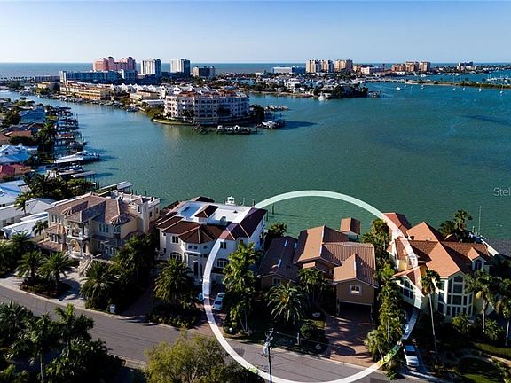 3rd image of 276 Bayside Dr