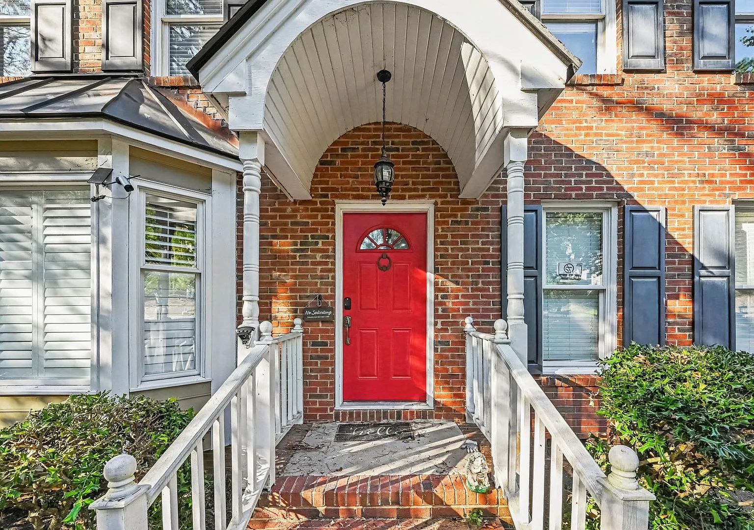 Welcome home to this charming, beautifully updated property that perfectly blends comfort, charac... — Photo 3