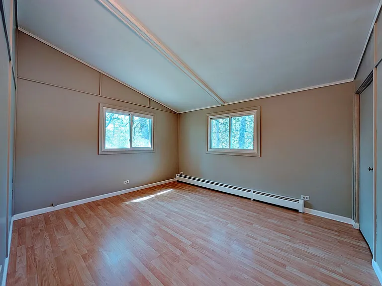 26745 Freeport Ave — Photo 10