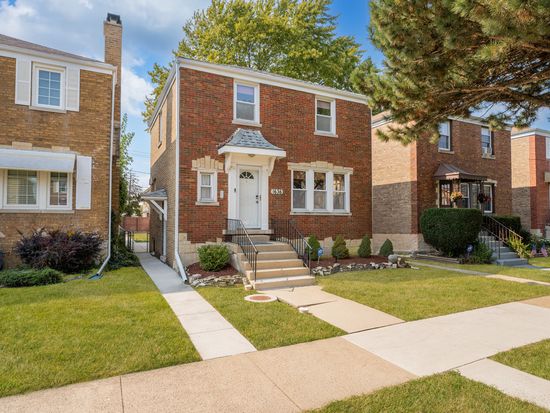 1636 Maple Ave, Berwyn, IL 60402