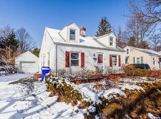 84 Gilman St, Springfield, MA 01118