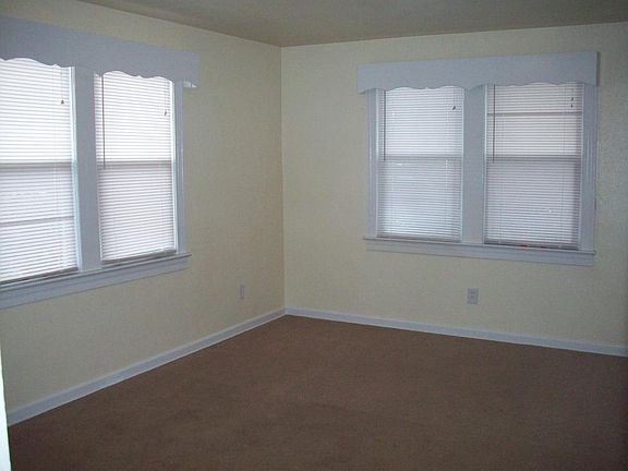 3rd image of 205 E 65th St