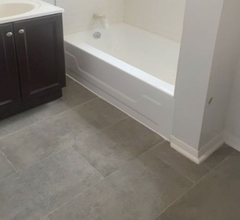 5th image of 1907 W Foster Ave #2