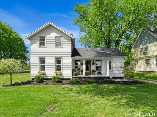 3141 24th Ave, Hudsonville, MI 49426