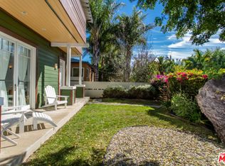 724 Palms Blvd, Venice, CA 90291