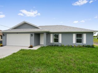 2811 44th St SW, Lehigh Acres, FL 33976
