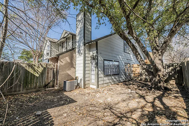 7524 Oak Chase — Photo 33
