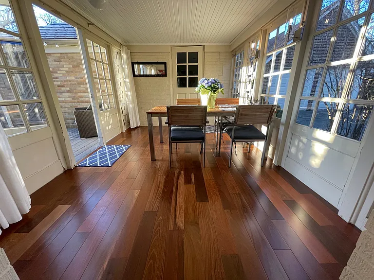 302 N Esther St — Photo 17