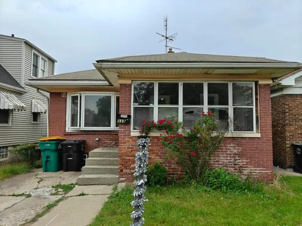 1154 Hendricks St, Gary, IN 46404