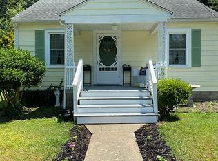 1405 12th St, Victoria, VA 23974