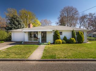 17 SW Evans Ave, College Place, WA 99324