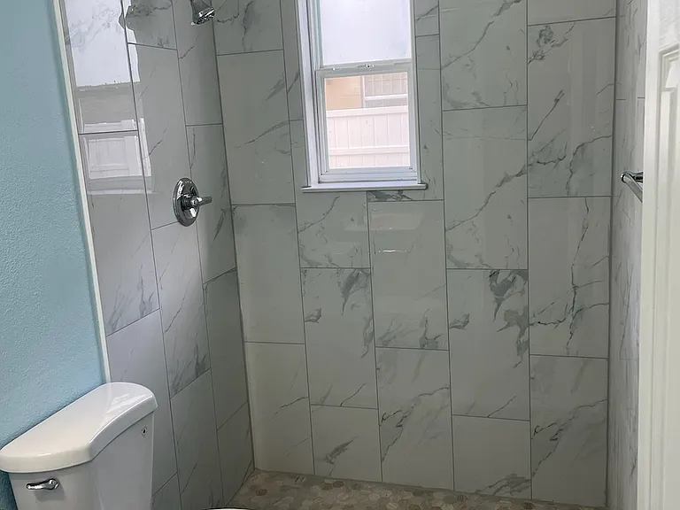 2736 Hamilton Cir #2 — Photo 7