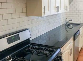 847 W Cornelia Ave APT 3S, Chicago, IL 60657