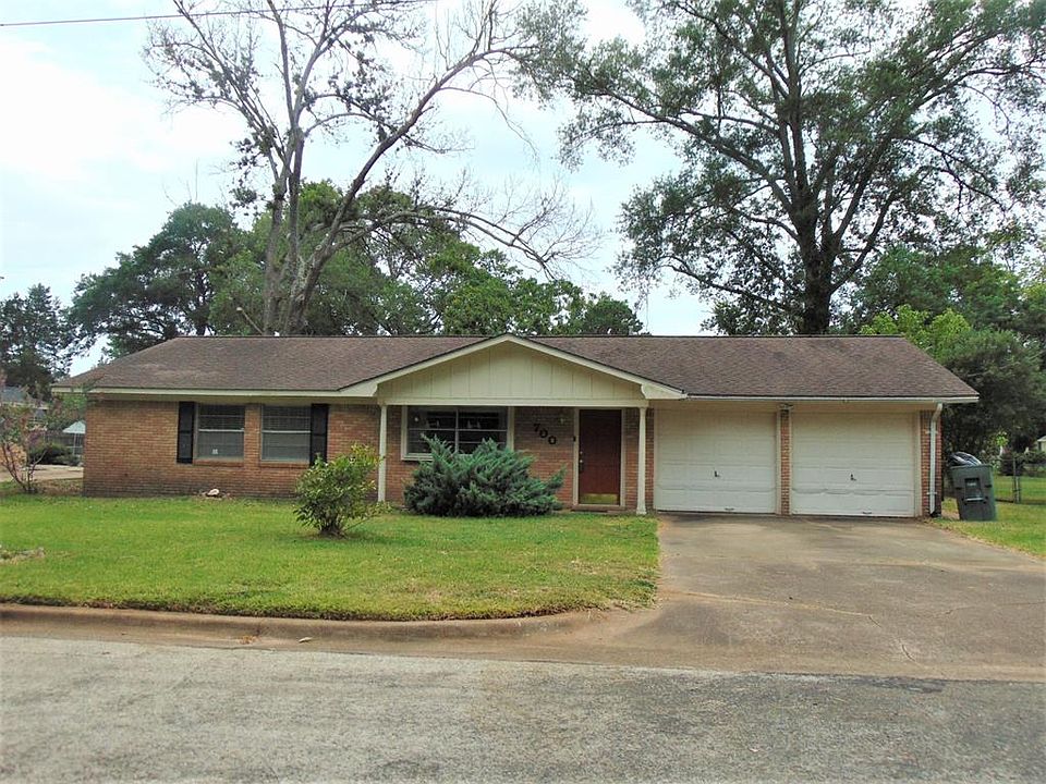 1st image of 700 Mr Henrys Dr
