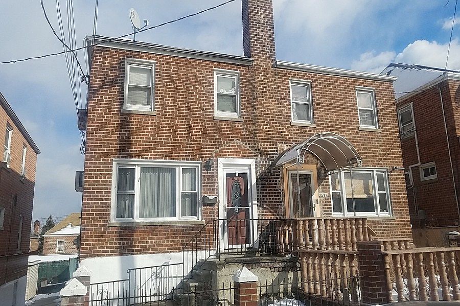 1st image of 2578 Tenbroeck Ave